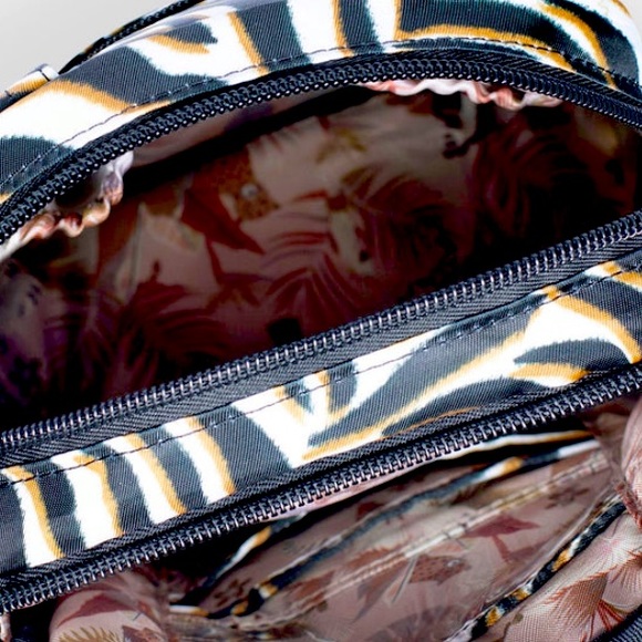 NWT: LUG: CAN CAN XL: ZEBRA SAND - Picture 7 of 9